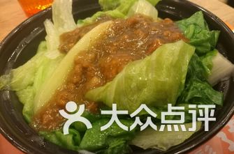 黄大仙精选论坛三肖资料,探索世界各地的美食奇观_动感制.5.357